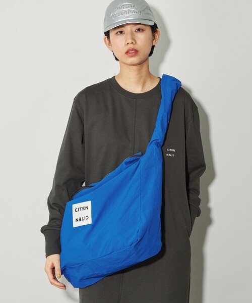 CITEN（シテン）の「＜CITEN＞CITEN2WAYビッグショルダーバッグ（ショルダーバッグ・レディース・ベージュ/ライトブルー/ブラック/ロイヤルブルー/シルバー/ピンク/ダークグリーン/ライトグレー・FREE）」の7枚目の写真