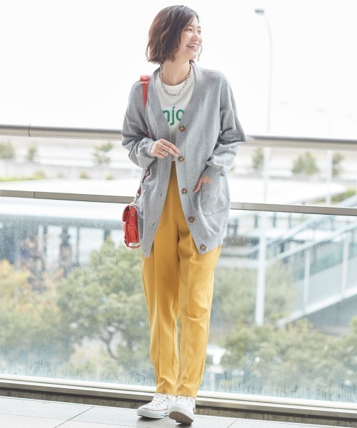 SMILE LAND（スマイルランド）の「＜大きいサイズ＞綿混Ｖネックロング丈ゆるニットカーディガン（毛玉防止・ハンガー干し可能）（カーディガン/ボレロ・レディース・ピンク系/レッド系/ロイヤルブルー/杢グレー/ミント/ブラック/オフホワイト・LL/3L/4L/5L/L）」の10枚目の写真