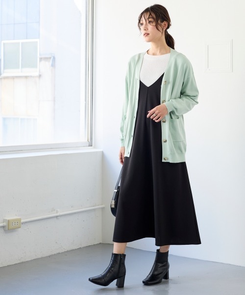 SMILE LAND（スマイルランド）の「＜大きいサイズ＞綿混Ｖネックロング丈ゆるニットカーディガン（毛玉防止・ハンガー干し可能）（カーディガン/ボレロ・レディース・ピンク系/レッド系/ロイヤルブルー/杢グレー/ミント/ブラック/オフホワイト・LL/3L/4L/5L/L）」の11枚目の写真