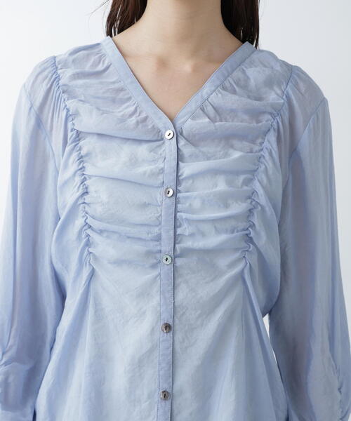 FREE'S MART(フリーズマート)の「◇Vネックシャーリングブラウス(シャツ/ブラウス・レディース・ホワイト/ネイビー/ピンク/ブルー・FREE)」の16枚目の写真