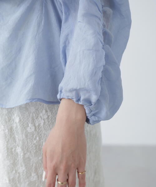 FREE'S MART(フリーズマート)の「◇Vネックシャーリングブラウス(シャツ/ブラウス・レディース・ホワイト/ネイビー/ピンク/ブルー・FREE)」の19枚目の写真