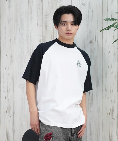 LURKING CLASS（ラーキングクラス）の「【ムラサキスポーツ限定】LURKING CLASS/ラーキングクラス 半袖Tシャツ ラグラン バックプリント ST25STM10（Tシャツ/カットソー・メンズ・ホワイト×グレー/ホワイト×ブラック・XL/L/M）」の12枚目の写真
