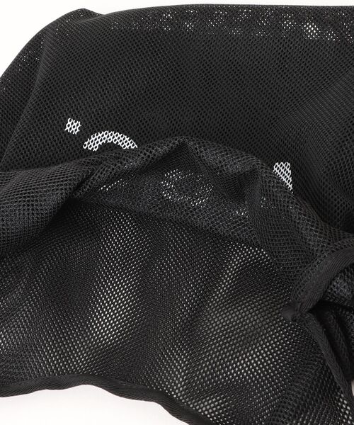 A.P.C.（アーペーセー）の「SHOPPING REBOUND（トートバッグ・メンズ・オフホワイト/ブラック・ONESIZE）」の5枚目の写真