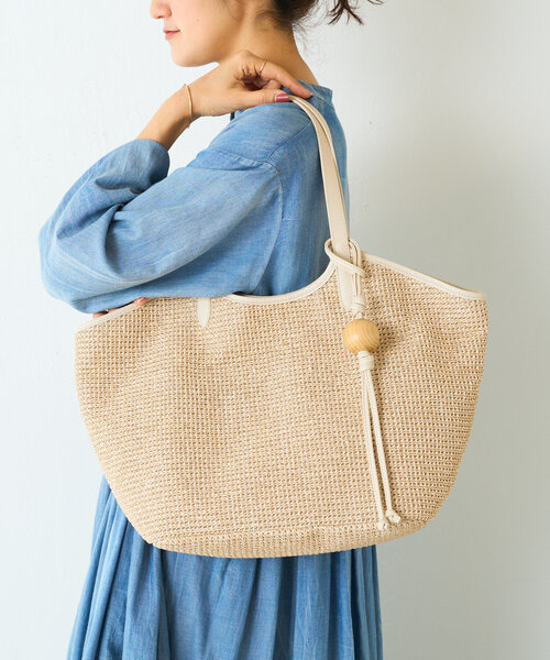 BEARDSLEY(ビアズリー)の「《russet×BEARDSLEY》カゴトートバッグ(トートバッグ・レディース・ブラック/アイボリー・LARGE)」の11枚目の写真