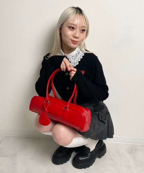 Narcissus（ナルシス）の「【取り外し可能】ハートモチーフ付き　ハンドバッグ　（ハンドバッグ・レディース・レッド/ブラック・FREE）」の12枚目の写真