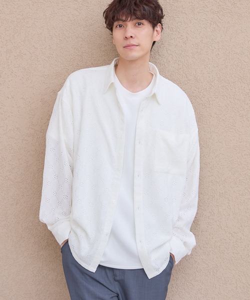 LAKOLE(ラコレ)の「レースデザイン長袖シャツ / 321389(シャツ/ブラウス・メンズ・ホワイト/ライトブルー/ブラック・MEDIUM/LARGE)」の1枚目の写真