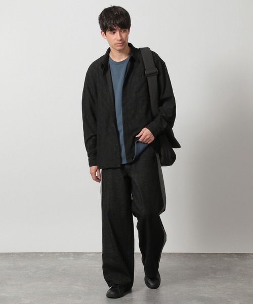 LAKOLE(ラコレ)の「レースデザイン長袖シャツ / 321389(シャツ/ブラウス・メンズ・ホワイト/ライトブルー/ブラック・MEDIUM/LARGE)」の5枚目の写真