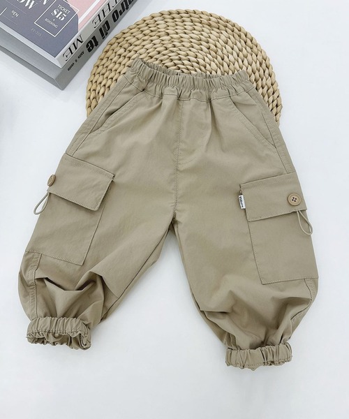 aimoha(アイモハ)の「【aimoha-KIDS-】キッズカーゴパンツ(カーゴパンツ・キッズ・ブラック/ピンク/ベージュ/グレー・90/100/110/120/130)」の12枚目の写真