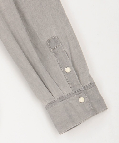 NICOLE white(ニコルホワイト)の「テンセル混デニムシャツ(シャツ/ブラウス・レディース・ブラック/グレー/サックスブルー系・FREE)」の19枚目の写真