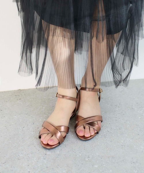 noyau(ノヤウ)の「ヒールクロスベルトサンダル(サンダル・レディース・ブラック/ベージュ/シルバー/キナリ・LL/S/M/L)」の12枚目の写真