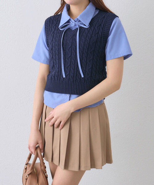 OLIVE des OLIVE（オリーブデオリーブ）の「ケーブルベストセット（アンサンブル・レディース・アイボリー/トップグレー/ネイビー・FREE）」の22枚目の写真