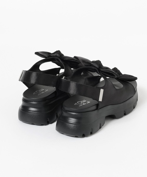 LAKOLE（ラコレ）の「サテンリボンボリュームサンダル / 290762（サンダル・レディース・ブラウン/ブラック・MEDIUM/LARGE）」の14枚目の写真