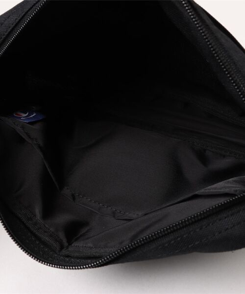 Champion（チャンピオン）の「ショルダーバッグ メンズ レディース チャンピオン champion デモイン No.68602（ショルダーバッグ・メンズ・ブラック/ネイビー・FREE）」の17枚目の写真