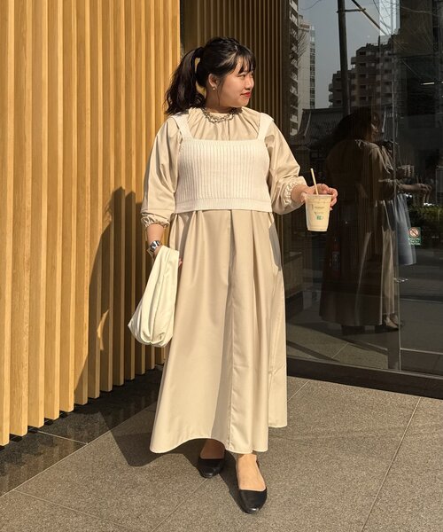 Jena espace merveilleux（ジェナ　エスパスメルヴェイユ）の「【さわ企画】【WEB限定】ビスチェ付きフレアワンピース（ワンピース・レディース・オフホワイト/ブラック/ベージュ/ブルー・FREE）」の13枚目の写真