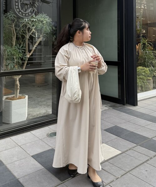 Jena espace merveilleux（ジェナ　エスパスメルヴェイユ）の「【さわ企画】【WEB限定】ビスチェ付きフレアワンピース（ワンピース・レディース・オフホワイト/ブラック/ベージュ/ブルー・FREE）」の16枚目の写真