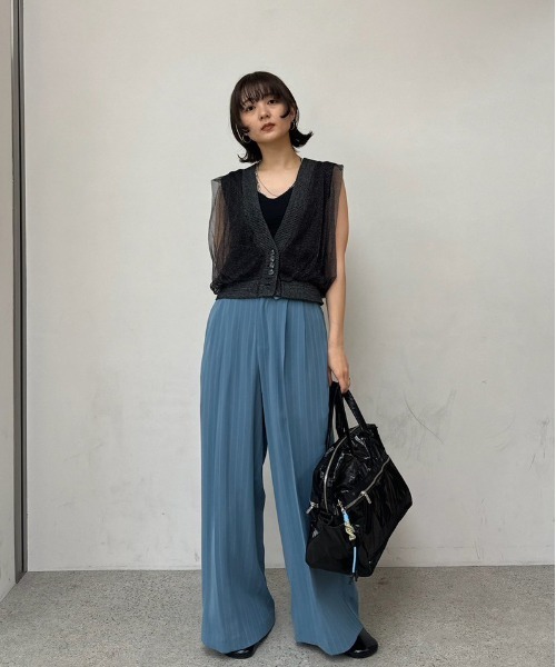 LIGHT SHEER LAYERED KNIT VEST