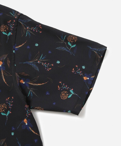 Saturdays NYC（サタデーズ ニューヨークシティ ）の「Canty Floral Print SS Shirt（シャツ/ブラウス・メンズ・ブラック/ホワイト・L/M/S/XL）」の9枚目の写真