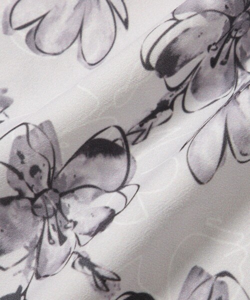 Saturdays NYC（サタデーズ ニューヨークシティ ）の「Canty Floral Print SS Shirt（シャツ/ブラウス・メンズ・ブラック/ホワイト・L/M/S/XL）」の3枚目の写真