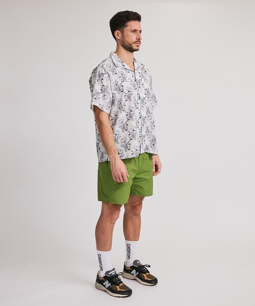 Saturdays NYC（サタデーズ ニューヨークシティ ）の「Canty Floral Print SS Shirt（シャツ/ブラウス・メンズ・ブラック/ホワイト・L/M/S/XL）」の19枚目の写真