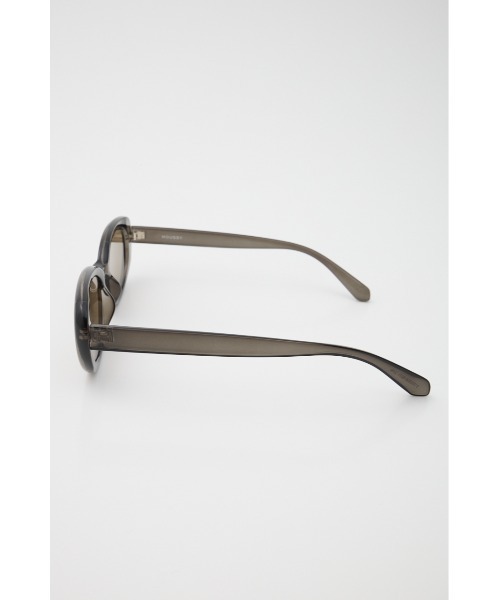 MOUSSY(マウジー)の「SLIM LINE アイウェア(サングラス・レディース・ブラック/ブラウン・FREE)」の11枚目の写真