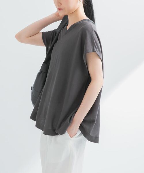 URBAN RESEARCH（アーバンリサーチ）の「『UVカット』2WAYフレンチスリーブニット（ニット/セーター・レディース・オフホワイト/チャコールグレー/ベージュ/ネイビー・FREE）」の9枚目の写真