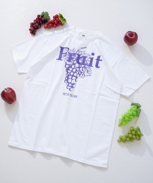 FRUIT OF THE LOOM(フルーツオブザルーム)の「【FRUIT OF THE LOOM】PRINT Tshirt 3/Tシャツ/フルーツロゴ(Tシャツ/カットソー・メンズ・その他2/その他4/その他1/パープル/イエロー/レッド/グリーン/その他3・M/S/XL/L)」の2枚目の写真
