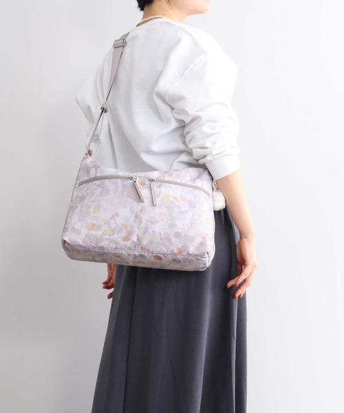 Kanana project(カナナプロジェクト)の「ショルダーバッグ VYG ルフレ LTD 17714(ショルダーバッグ・レディース・ベージュ系その他・FREE)」の3枚目の写真