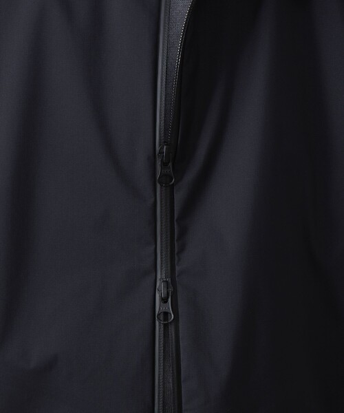BEAMS F(ビームスエフ)の「BARACUTA / 3レイヤー ナイロン ブルゾン(ブルゾン・メンズ・ブラック・38/40/42)」の14枚目の写真
