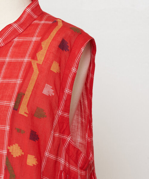 BEARDSLEY（ビアズリー）の「ジャンダニギャザーワンピース（ワンピース・レディース・サックスブルー/レッド・FREE）」の9枚目の写真