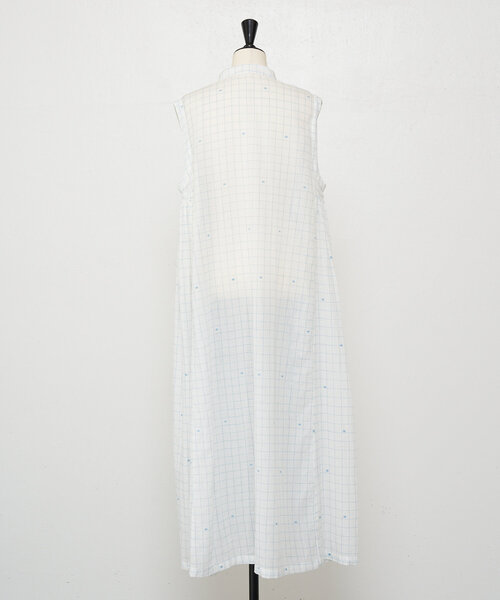 BEARDSLEY（ビアズリー）の「ジャンダニギャザーワンピース（ワンピース・レディース・サックスブルー/レッド・FREE）」の18枚目の写真