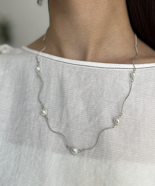 Chez toi（シェトワ）の「ねじりパールネックレス（ネックレス・レディース・ゴールド/シルバー・FREE）」の7枚目の写真