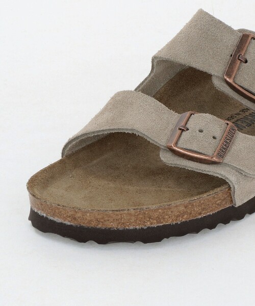 BIRKENSTOCK(ビルケンシュトック)の「<BIRKENSTOCK> Arizona/アリゾナ スエード サンダル(サンダル・メンズ・ベージュ・40/42/41/43)」の8枚目の写真