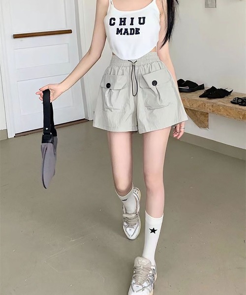 NinaetLina(ニナエリナ)の「ショートパンツ(その他パンツ・レディース・ブラック/ベージュ/チャコール・S/M/L)」の14枚目の写真