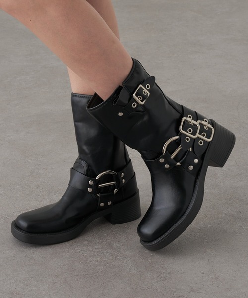 RAY CASSIN（レイカズン）の「エンジニアミドルブーツ（ブーツ・レディース・ブラウン/ブラック・36/37/38）」の2枚目の写真