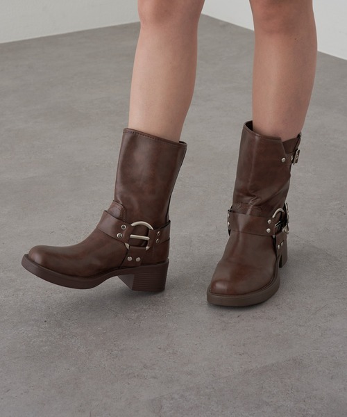 RAY CASSIN（レイカズン）の「エンジニアミドルブーツ（ブーツ・レディース・ブラウン/ブラック・36/37/38）」の20枚目の写真