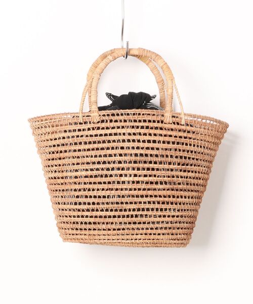 EARTH MADE(アースメイド)の「PALM TOTE/S +巾着付(かごバッグ・レディース・アイボリー/ブラック・FREE)」の11枚目の写真