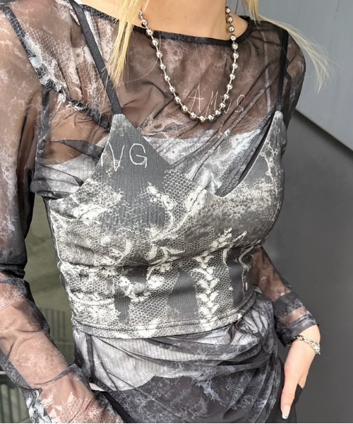 トップス MEDI 2WAY TROMPE L'OEIL LACE PRINT TOP MEDI 2WAY TROMPE L'OEIL LACE PRINT SKIN TOP（Tシャツ