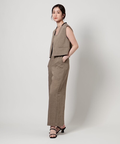 UNITED ARROWS（ユナイテッドアローズ）の「SPARK  ツイル サロペット（サロペット/オーバーオール・レディース・ベージュ・FREE）」の2枚目の写真