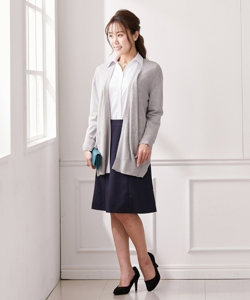 Nissen glamor(ニッセングラマー)の「【大きい胸専用】ボタンがきちんと閉まる 長袖スキッパーシャツ(事務服・制服・白シャツ)(ビジネスシャツ・レディース・オフホワイト・S/LL/L/M)」の3枚目の写真