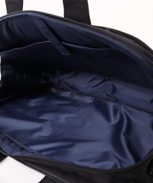 World Traveler（ワールドトラベラー）の「クラトス A4サイズ収納可能 14inchPC収納 ２気室 65332（ビジネスバッグ・メンズ・ブラック・FREE）」の22枚目の写真