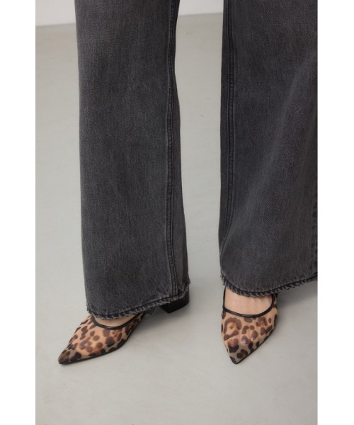 AZUL by moussy（アズールバイマウジー）の「ベルテッドシアーパンプス（パンプス・レディース・ブラック/ブラウン系その他・SMALL/MEDIUM/LARGE）」の15枚目の写真