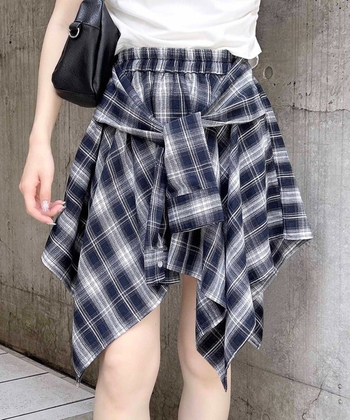 INGNI（イング）の「腰巻シャツ風チェック柄スカパン（スカート・レディース・ネイビー系2/レッド系その他5/ブラック系/ブラック系その他3/ネイビー系1/ローズ系8・FREE）」の4枚目の写真