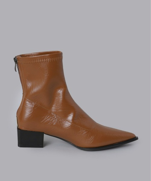 Olu.(オルドット)の「ポインテッドトゥブーツ(ブーツ・レディース・ブラック/キャメル・37/39/35)」の16枚目の写真