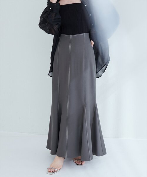 natural couture（ナチュラルクチュール）の「【WEB限定】ハートウエストマーメイドスカート（スカート・レディース・ネイビー/ベージュ/グレー/ブラウン・FREE）」の2枚目の写真