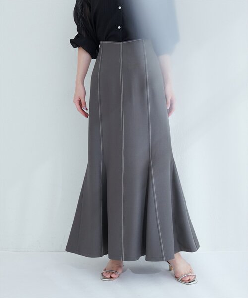 natural couture（ナチュラルクチュール）の「【WEB限定】ハートウエストマーメイドスカート（スカート・レディース・ネイビー/ベージュ/グレー/ブラウン・FREE）」の5枚目の写真