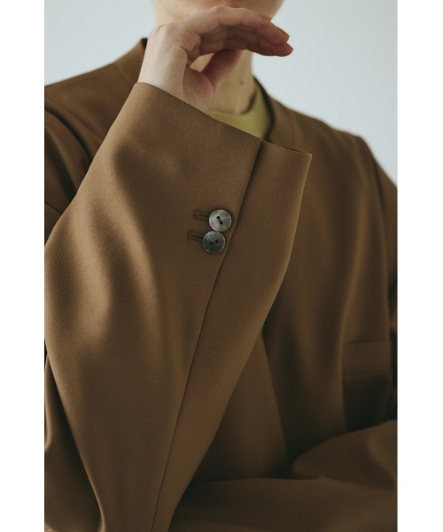 HeRIN.CYE（ヘリンドットサイ）の「No collar over jacket　　ノーカラーオーバージャケット（その他アウター・レディース・ブラウン/ネイビー/ベージュ・38/36）」の14枚目の写真