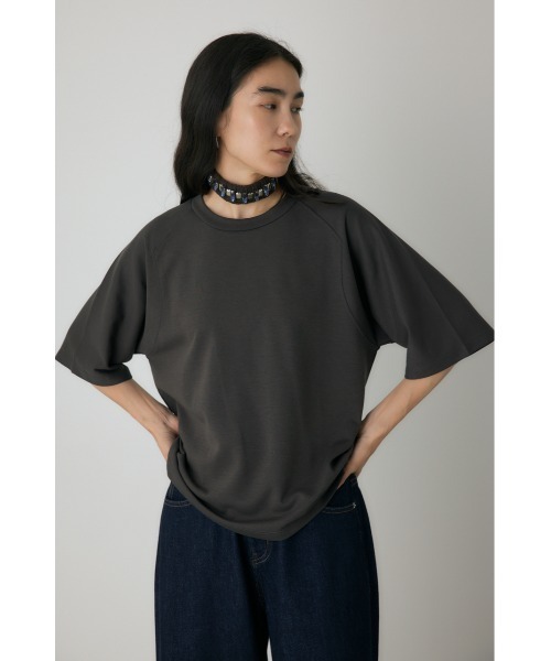 crie conforto(クリーコンフォルト)の「ビジューチョーカーセットカットソー(Tシャツ/カットソー・レディース・チャコールグレー/アイボリー・FREE)」の3枚目の写真