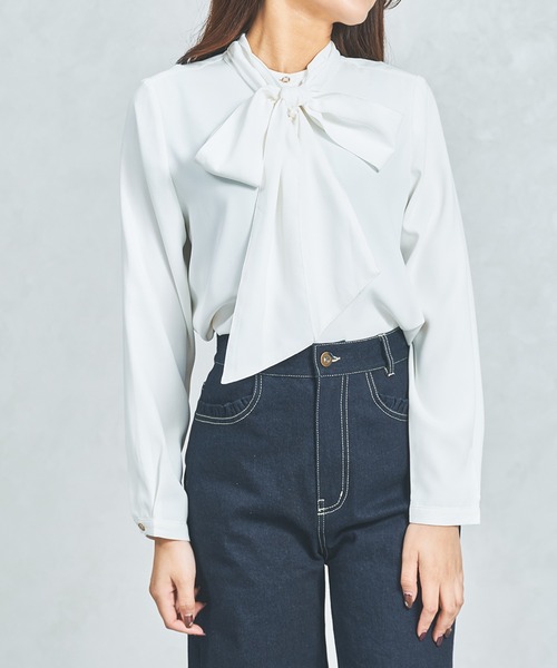 MISCH MASCH（ミッシュマッシュ）の「WEB限定 2025秋冬新作 リボンボウタイブラウス（シャツ/ブラウス・レディース・ホワイト/ブラック/ピンク・ﾌﾘ-）」の7枚目の写真