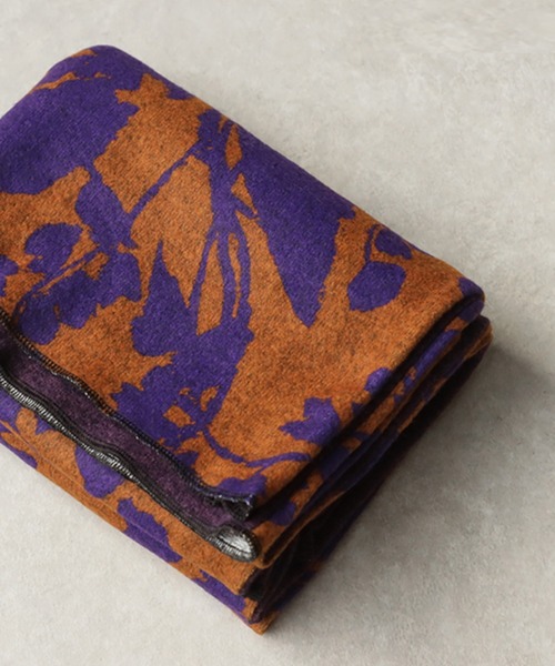 antiqua（アンティカ）の「4WAYロングスヌード（ネックウォーマー/スヌード・レディース・パープル/ブラック・ONESIZE）」の7枚目の写真