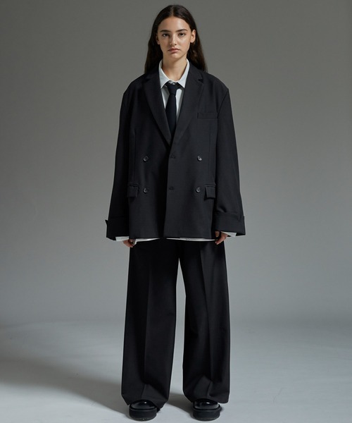 cussil（クシル）の「【cussil/クシル】ヘビードレープ2タックワイドストレートセンタープレススラックスパンツ【セットアップ対応】（スラックス・メンズ・ライトグレー/ブラック・XS/L/M/S）」の4枚目の写真